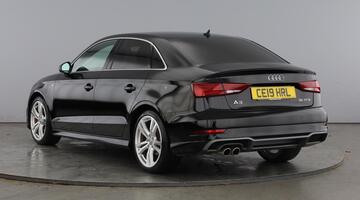 2019 Audi TFSI CoD 35 S line Euro 6 4-door (Black) - Image: 3