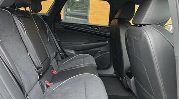 2025 Volkswagen Pro 77kWh Match Plus Fastback Auto 5-door (Multicolour) - Image: 25