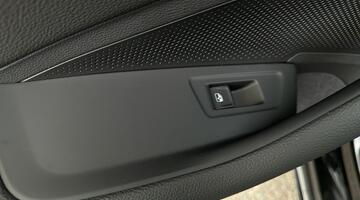 2025 Škoda 2.0 TSI SportLine DSG Euro 6 5-door (Black) - Image: 36