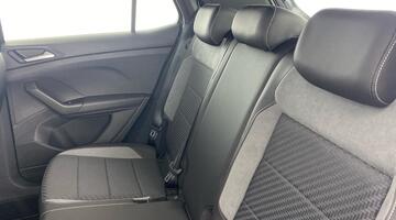 2024 Volkswagen 1.0 TSI R-Line DSG Euro 6 5-door (Grey) - Image: 32