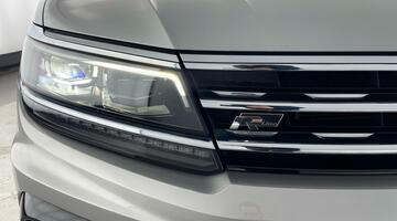 2019 Volkswagen 2.0 TDI R-Line Tech DSG 4Motion Euro 6 5-door (Grey) - Image: 49