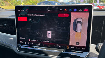 2025 Volkswagen ETSI MHEV R-Line DSG Euro 6 5-door (Black) - Image: 20