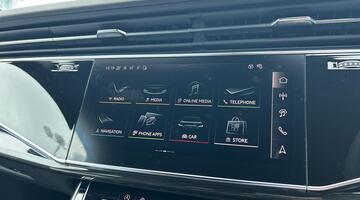 2025 Audi 4.0 TFSI V8 Black Edition Tiptronic quattro Euro 6 5-door (White) - Image: 7