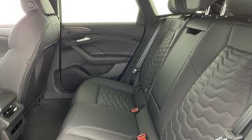 2025 Audi 100kWh S line Auto quattro 5-door (Black) - Image: 35