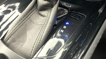 2017 Toyota VVT-h Dynamic CVT Euro 6 5-door (Silver) - Image: 23