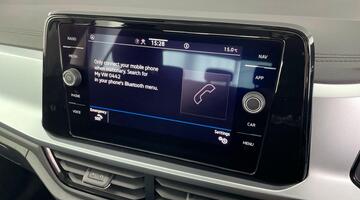 2022 Volkswagen TSI Life Euro 6 5-door (White) - Image: 14