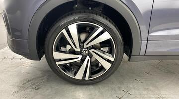 2024 Volkswagen 1.0 TSI R-Line DSG Euro 6 5-door (Grey) - Image: 37