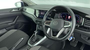 2022 Volkswagen 1.0 TSI Life DSG Euro 6 5-door (Unlisted) - Image: 6