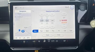 2026 Ford Standard Range 43kWh Premium Auto 5-door (Yellow) - Image: 12