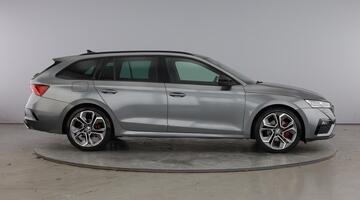 2022 Škoda 2.0 TDI vRS DSG Euro 6 5-door (Grey) - Image: 5