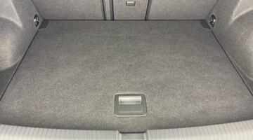 2025 Volkswagen TSI R-Line DSG Euro 6 5-door (Silver) - Image: 29