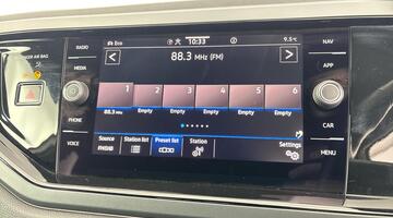 2025 Volkswagen TSI R-Line DSG Euro 6 5-door (White) - Image: 14