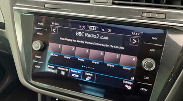 2023 Volkswagen TSI 13kWh Elegance DSG Euro 6 5-door (Blue) - Image: 17