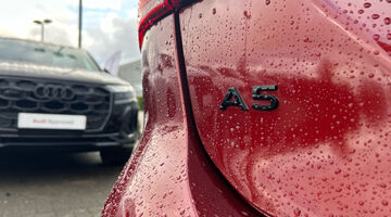 2025 Audi 2.0 TFSI S line S Tronic Euro 6 5-door (Red) - Image: 17