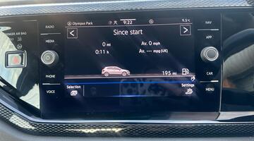 2023 Volkswagen 1.0 TSI Life Euro 6 5-door (Grey) - Image: 38