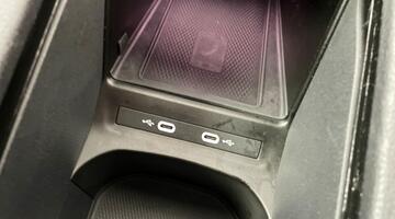 2025 Volkswagen Pro 77kWh Match Auto 5-door (Unlisted) - Image: 28