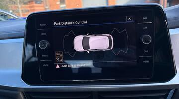 2022 Volkswagen 1.0 TSI Life Euro 6 5-door (Red) - Image: 7