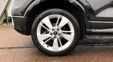 2021 Audi 1.0 TFSI 30 S line Euro 6 5-door (Black) - Image: 5