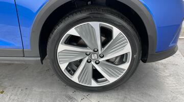 2022 SEAT 1.0 TSI FR Edition Euro 6 5-door (Blue) - Image: 5