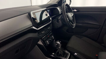 2025 Volkswagen 1.0 TSI Match DSG Euro 6 5-door (Grey) - Image: 2