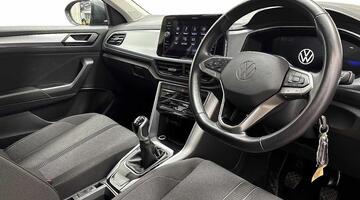 2024 Volkswagen TSI Life Euro 6 5-door (Grey) - Image: 6