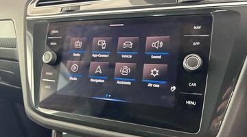 2021 Volkswagen 2.0 TDI R-Line DSG Euro 6 5-door (Grey) - Image: 18