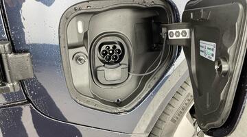 2025 Volkswagen Pro 79kWh Commerce Plus Auto 5-door (Blue) - Image: 29