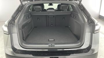 2025 Volkswagen Pro S 86kWh Match Plus Tourer Auto 5-door (Black) - Image: 31