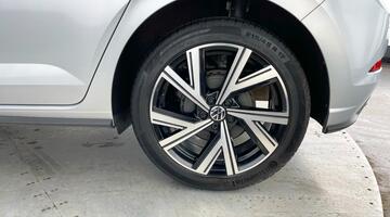 2022 Volkswagen 1.0 TSI R-Line DSG Euro 6 5-door (Silver) - Image: 34