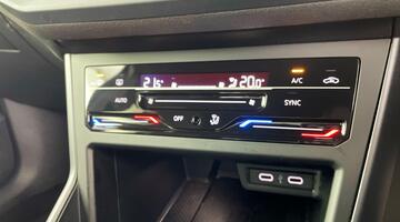 2022 Volkswagen 1.0 TSI R-Line DSG Euro 6 5-door (Grey) - Image: 13