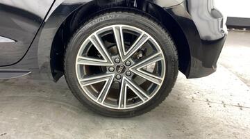 2025 Audi TFSI 35 S line Sportback S Tronic Euro 6 5-door (Black) - Image: 31