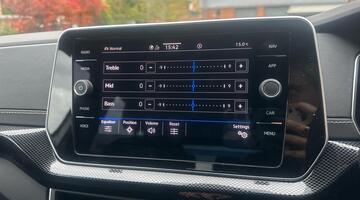 2025 Volkswagen TSI EVO R-Line DSG Euro 6 5-door (Silver) - Image: 27