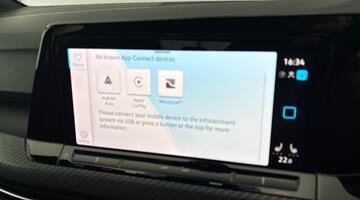 2021 Volkswagen 2.0 TDI R-Line Euro 6 5-door (Silver) - Image: 26