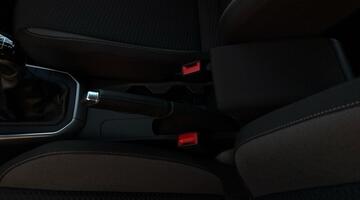 2023 Volkswagen 1.0 TSI Life Euro 6 5-door (Red) - Image: 15