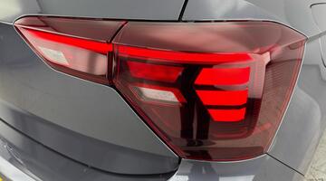 2025 Volkswagen 1.0 TSI Match DSG Euro 6 5-door (Grey) - Image: 28