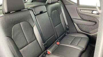 2024 Volvo 2.0 B3 MHEV Ultra Dark DCT Auto Euro 6 5-door (Blue) - Image: 28