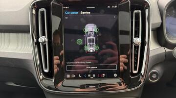 2024 Volvo 2.0 B4 MHEV Ultra Bright DCT Auto Euro 6 5-door (Silver) - Image: 58