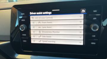 2025 Volkswagen 1.0 TSI Match Euro 6 5-door (Grey) - Image: 12