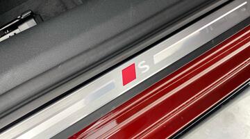 2025 Audi 2.0 TDI Edition 1 S Tronic quattro Euro 6 4-door (Red) - Image: 24