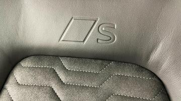 2025 Audi 100kWh Launch Edition Auto 5-door (White) - Image: 42