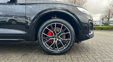 2022 Audi 2.0 TDI 40 Edition 1 Sportback S Tronic quattro Euro 6 5-door (Black) - Image: 5