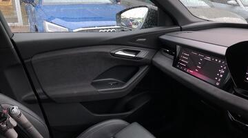 2025 Audi 100kWh Edition 1 Sportback Auto quattro 5-door (Blue) - Image: 36