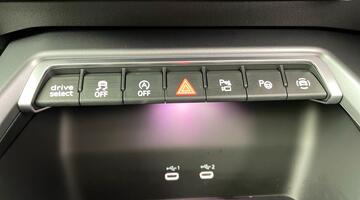 2025 Audi TFSI 30 S line Sportback S Tronic Euro 6 5-door (White) - Image: 16