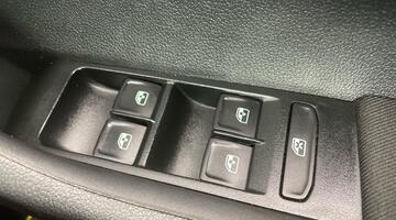 2021 Škoda 1.0 TSI Monte Carlo Euro 6 5-door (Red) - Image: 19