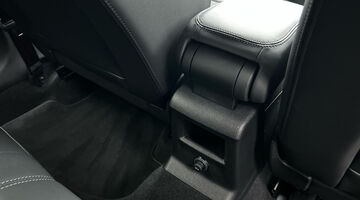 2025 Audi TFSI CoD 35 S line S Tronic Euro 6 5-door (Black) - Image: 9