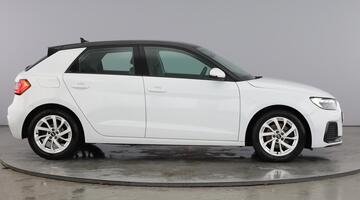 2021 Audi 1.0 TFSI 30 Sport Sportback Euro 6 5-door (White) - Image: 4