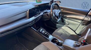 2022 Volkswagen 2.0 TDI Style DSG Euro 6 5-door (Grey) - Image: 2