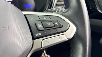 2023 Volkswagen 1.0 TSI Black Edition Euro 6 5-door (White) - Image: 24