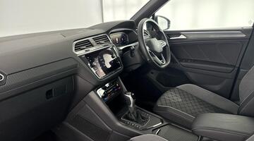 2023 Volkswagen TSI R-Line DSG Euro 6 5-door (Blue) - Image: 2