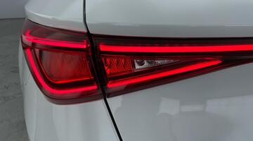 2025 SEAT TSI EVO FR Euro 6 5-door (White) - Image: 31